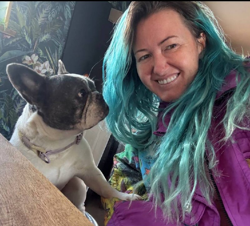 Viviana Victoria — animal communicator